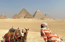 Private inclusive day Tour To Pyramids of Giza & Egyptian Museum and The Bazar.