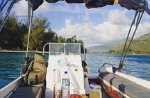 Mo'orea Half Day Private Tour with Snorkeling and Cruising the Lagoon 