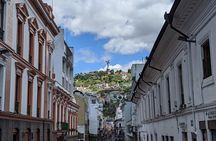 Quito Full Day Private Tour: Plazas, Churches, Teleférico and the Equator 