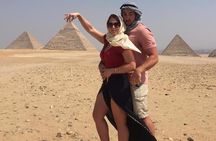 Private Tour Giza Pyramids, Egyptian Museum, lunch and Camel Ride