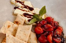 Mystery Puzzle Food Tour in Lahaina for 2 People