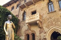 Tour to discover the Unique History of Verona, the City of Art
