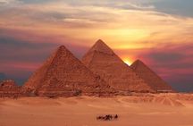 Private Half-Day Tour to Giza Pyramids from Cairo 