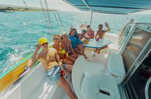 8-hour all-inclusive catamaran sailing tour from Tamarindo