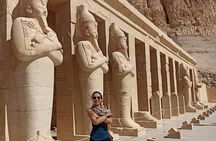 Luxor West Bank Private Tour with Egyptology Guide with lunch