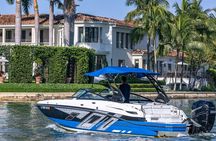 Miami Biscayne Bay Private Boat Experience with Captain