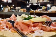 Turin: Sunset Food & Drinks Tour by Do Eat Better