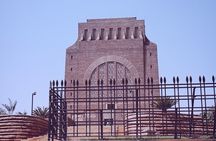 Full Day Private Tour in Johannesburg and Pretoria