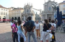 Walking Tour in small groups in English