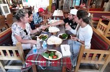 Full-Day Budget Tour With Traditional Lunch