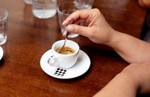 Bordeaux Food Tour in the Wine District : Discover what makes Bordeaux so famous