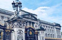 Royal London Walking Tour with High Tea at Kensington Palace