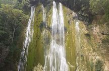 María and Miguel stop - Half day tour to El Limón waterfall with lunch included
