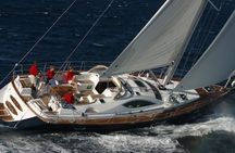 cabin charter in September, sailing boat, CYCLADES, SANTORINI, with CHEF