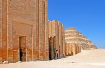 Day tour to Giza pyramids, Saqqara, Memphis and Dahshur