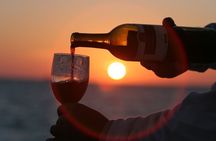 Private 2-Hour Wind and Wine Sunset Sail in Key West