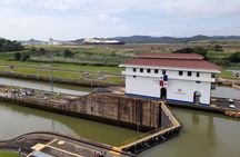 Private City tour and Panama Canal visit