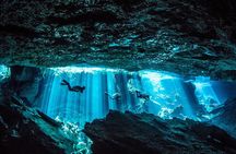 Scuba Diving in Cenote Kukulkan