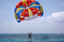 Hula Hula Island by Catamaran with Parasailing Fly - Hurghada