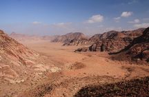 Wadi Rum: Mountain Hike with Lunch & Scenic Valley Tour