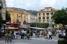 Group Tour to Sorrento, Positano, Amalfi with Optional Boat Ride 