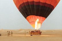 Enjoy Standard Dubai Hot Air Balloon Views From Dubai