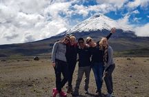 6-Day Ecuador Hiking Tour from Quito – Andes & Volcanoes