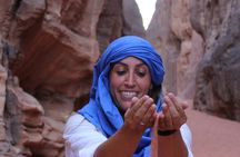 4 Hour Jeep Tour (morning or sunset) - Wadi Rum Desert Highlights