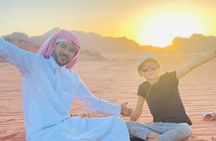 Full Day Jeep Tour & Traditional Lunch - Wadi Rum Desert Highlights