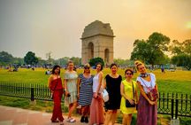 Heritage & Flavors of Delhi: Rickshaw Ride, Spices & Temples