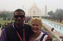 Taj Mahal and Agra Fort Tour with IHCL Skydeck Dining Experience
