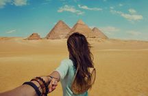 Guided Tour to Giza Pyramids & Sphinx + Mummies Museum + Coptic Cairo + Lunch