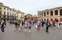 Arena di Verona Opera - Ticket + 1h City guided walking tour