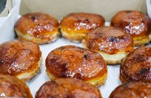 Brooklyn Donut Adventure and Walking Food Tour (Small Group)