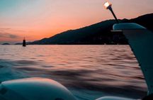 Sunset boat cruise with Aperitif at the Sanguinary Islands