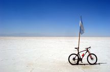 Bike Adventure in Salinas Grandes with Picnic
