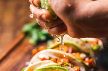 3-Hour Night Tacos and Mezcal Crawl in Mexico with Guide