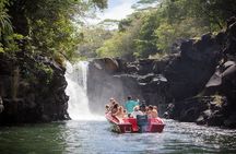 Private speed boat to Ile aux Cerfs full-day Incl: Lunch & Transfer