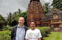 Bhubaneswar city tour & Konark Sun Temple in private car with guide