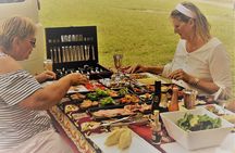 Stanthorpe Small - Group Food Comedy and Wine Tasting Tour