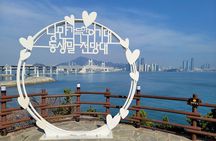 Walk along the coast from Erhutai Park to Wulu Island Park