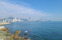 Walk along the coast from Erhutai Park to Wulu Island Park