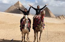 8-Hour Private Tour of the Pyramids, Egyptian Museum and Local Bazaar from Cairo