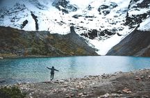 Full-Day Hiking Tour to Lake Humantay