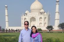 All Inclusive Day Trip to Taj Mahal from Delhi by Express Train