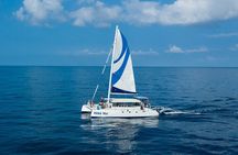 Deluxe Sail & Snorkel to the Captain Cook Monument 