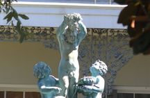 Small-Group Glamorous Garden District Tour