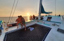 Catamaran Cruise, Open Bar, Food and Snorkeling