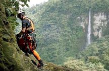 CR Natural Wonders Trek. Bajos del toro the waterfall trail + Poas volcano.