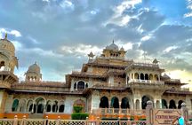 Full-day Private Guided Jaipur Tour with Flower Market